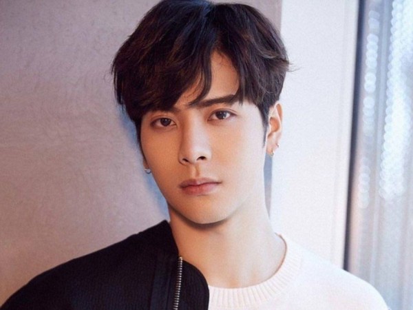 Quá sửng sốt khi biết Jackson (GOT7) nâng cao trình tiếng Hàn theo cách này
