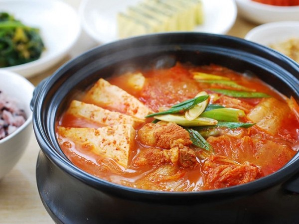 Tại sao khi trời trở lạnh chúng ta bỗng nhiên lại thèm ăn hơn?