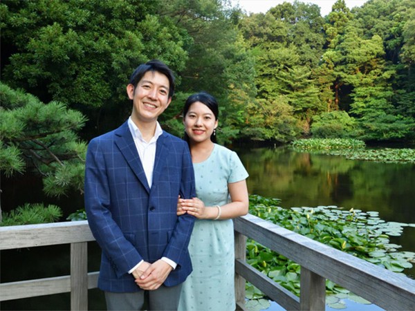 Công chúa Nhật nhận gần 1 triệu USD sau khi từ bỏ địa vị để cưới thường dân