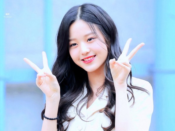 Được bình chọn là center của IZ*ONE, nhưng Jang Wonyoung đã mất vị trí