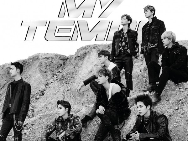 Đâu chỉ stylist của Red Velvet, đội thiết kế của SM Ent cũng làm việc không có tâm