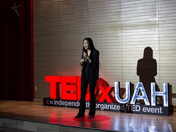 Sinh viên ĐH Kiến trúc TP.HCM "tìm lại chính mình" trong sự kiện TEDx UAH