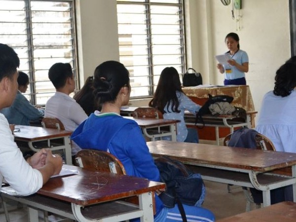 Kiểm tra 1 tiết bằng đề chung có gây áp lực cho giáo viên, học sinh?