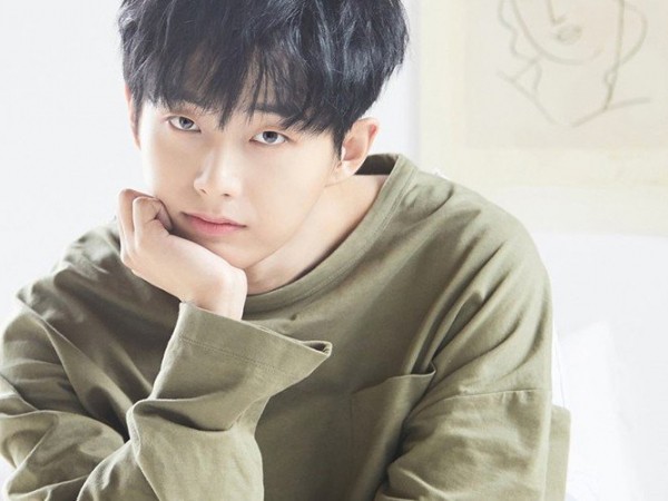 Giữa "biển" scandal, Kim Yong Guk hủy bỏ sự kiện "Golden ticket" dành cho những fan chịu chi nhất