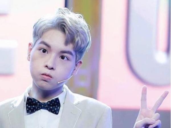 Đức Phúc "lầy lội" tặng viên bổ phế cho các fan vì đã hò hét cổ vũ cho mình 