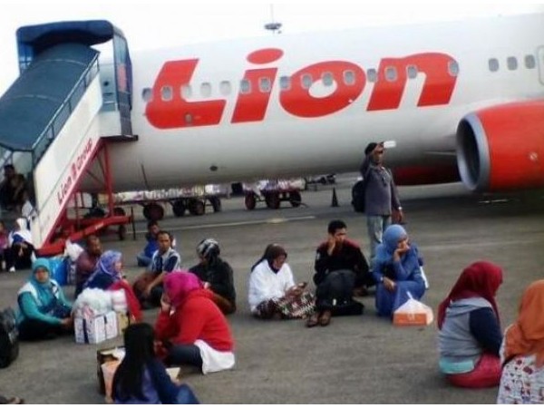 Lion Air tiếp tục gặp sự cố kỹ thuật, hàng chục hành khách yêu cầu được trở về phòng chờ