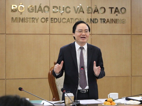 Bộ trưởng Phùng Xuân Nhạ: Xây dựng trung tâm khảo thí độc lập về ngoại ngữ