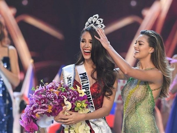 Sau bao năm "chinh chiến", người đẹp Philippines đã giành vương miện Miss Universe 2018