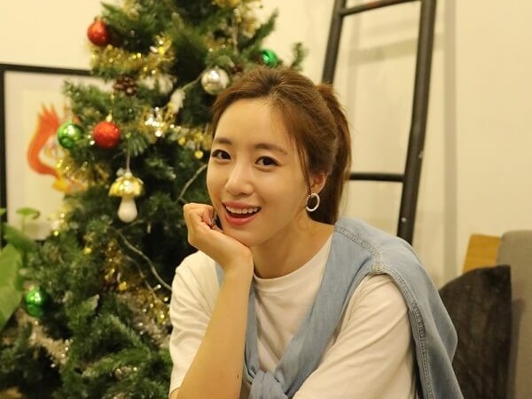 EunJung (T-ara) bất ngờ đến Việt Nam, cùng fan làm từ thiện 