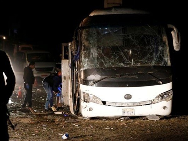 Đánh bom xe buýt ở Ai Cập, ít nhất 3 du khách Việt thiệt mạng