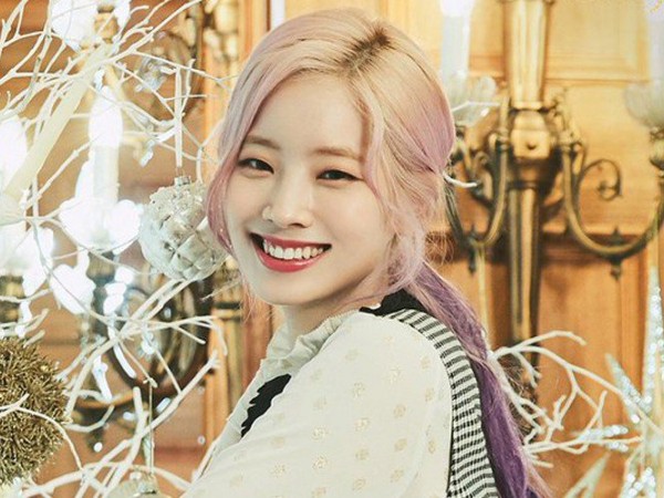Vì sao Dahyun (TWICE) được dự đoán là idol khó bị "Hung thần" Dispatch "tóm" nhất?