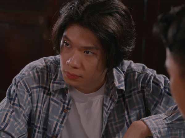 Không còn điệu đà, Quang Trung lột xác với vai diễn kẻ lừa đảo trong web-drama mới