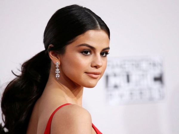 Tái xuất Instagram sau 4 tháng, Selena Gomez trải lòng cám ơn người hâm mộ