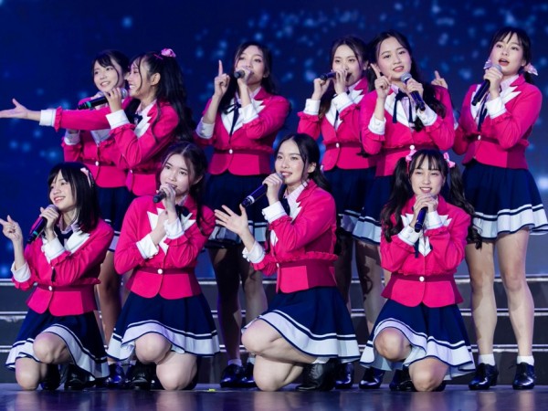 Fan quốc tế khen tiết mục hát tiếng Việt của SGO48 tại "AKB48 Group Asian Festival 2019"