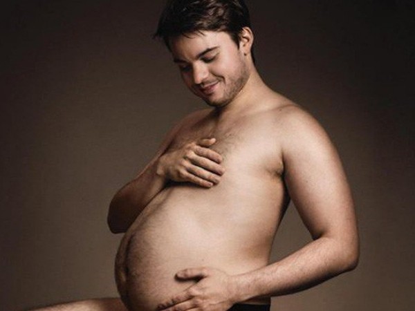 Tin vui cho chị em: Đàn ông có thể mang bầu và sinh con từ năm 2020