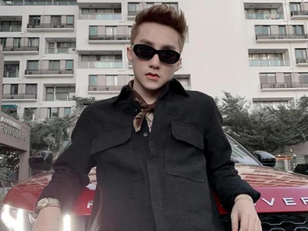 Khoe hình ảnh đầu năm với kiểu tóc nam tính, Sơn Tùng "bị" fan rần rần kéo vô đòi bài mới