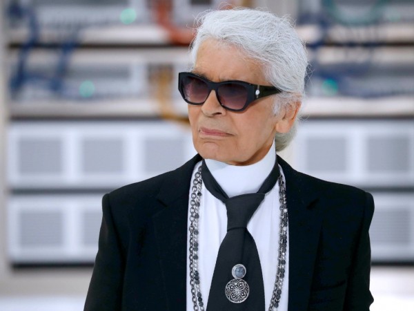 Sốc: Người đứng sau thành công của thương hiệu thời trang Chanel qua đời tại Paris