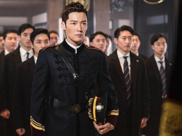 "The Last Empress" cho nam chính chết "lãng xẹt" vì diễn viên vướng lịch trình