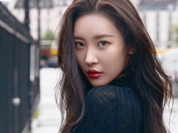 Fan háo hức khi Sunmi tung ảnh "thả thính", chính thức gia nhập "đường đua" K-Pop tháng 3