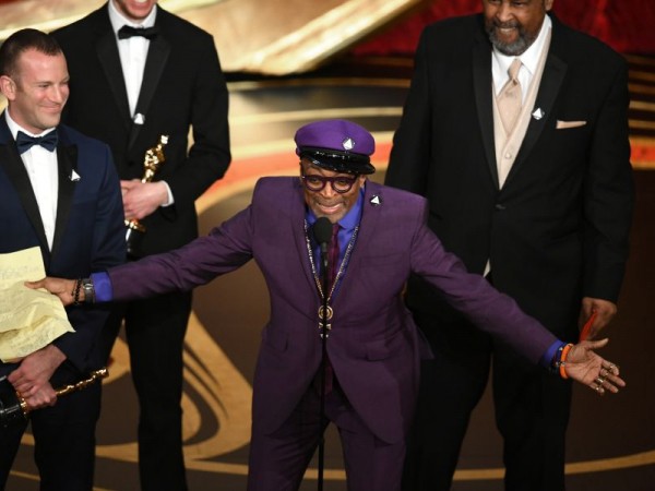 Quá xúc động khi lần đầu đoạt giải Oscars, Spike Lee yêu cầu BTC không giới hạn thời gian phát biểu