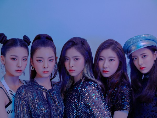 Ngạc nhiên chưa, ITZY đã làm được điều mà bao nhiêu nhóm nữ K-Pop phải chịu thua