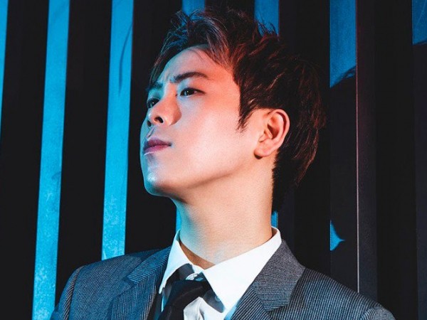 Ngạc nhiên chưa, P.O (Block B) phải xin lỗi Bora (Sistar) vì không nắm tay cô