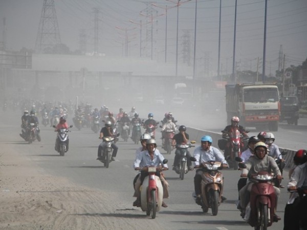 Trời Hà Nội mù mịt nhiều ngày: Không khí đang đạt mức cảnh báo ung thư