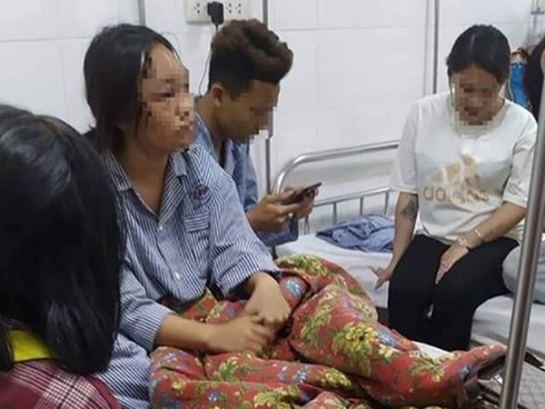 Truy tìm nhóm đối tượng đánh nữ sinh Quảng Ninh nhập viện