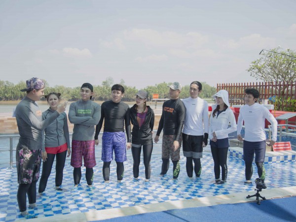 "Chạy Đi Chờ Chi": Minh Hằng, Nam Thư hợp tác chung sức đẩy Lan Ngọc rơi thẳng xuống hồ bơi