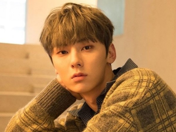 Đã đẹp trai tài năng còn siêu gọn gàng sạch sẽ, ai chơi lại được Minhyun (NU’EST)?