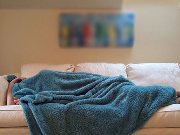 Tin được không, có những câu chuyện được viết ra chỉ chuyên để ru ngủ người nghe