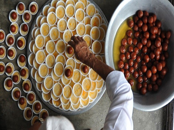 Tháng lễ nhịn ăn Ramadan ở các nước Hồi giáo có thực sự "đáng sợ" như bạn nghĩ?
