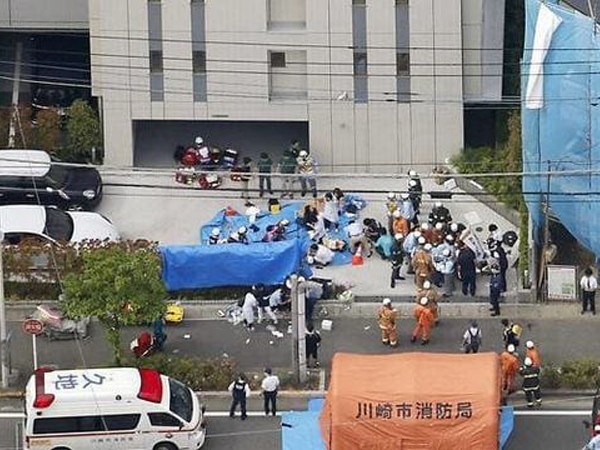 Nhật Bản: Tấn công bằng dao kinh hoàng gần Tokyo, 2 người chết, 17 người bị thương