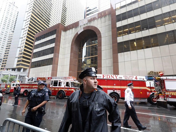 Mỹ: Trực thăng đâm vào nóc cao ốc ở New York, phi công tử nạn