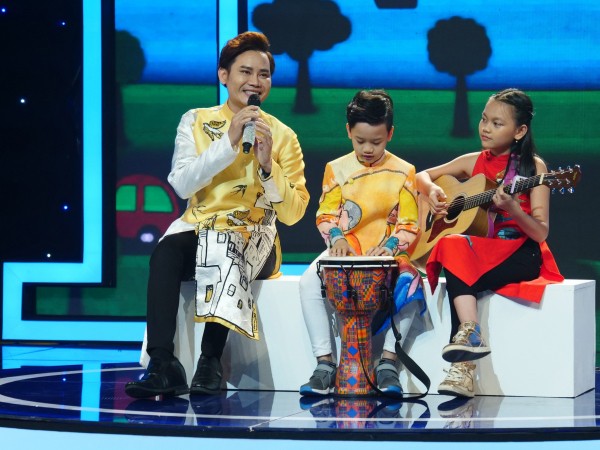MC VTV Hồng Phúc kể chuyện thi gameshow âm nhạc để làm quà tặng con trai