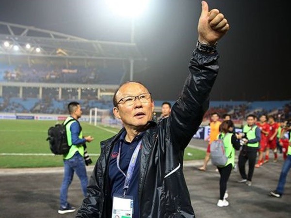 HLV Park Hang Seo ưu tiên ký hợp đồng với bóng đá Việt Nam