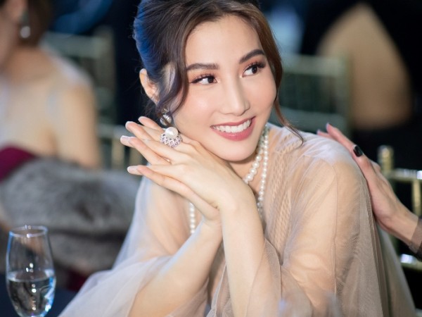 Hóa nàng thơ tại sự kiện, Diễm My 9X nói gì khi được so sánh với Song Hye Kyo?