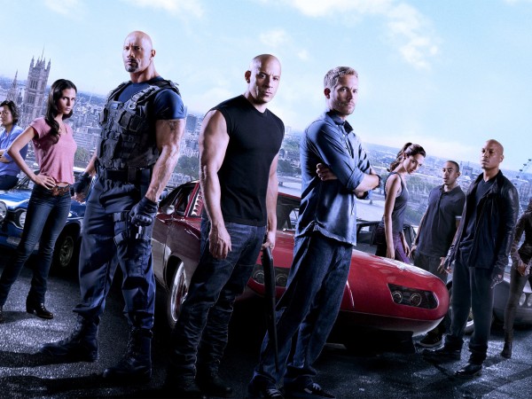 Nhìn lại hành trình 18 năm phiêu lưu cùng những cuộc đua nghẹt thở trong “Fast & Furious”