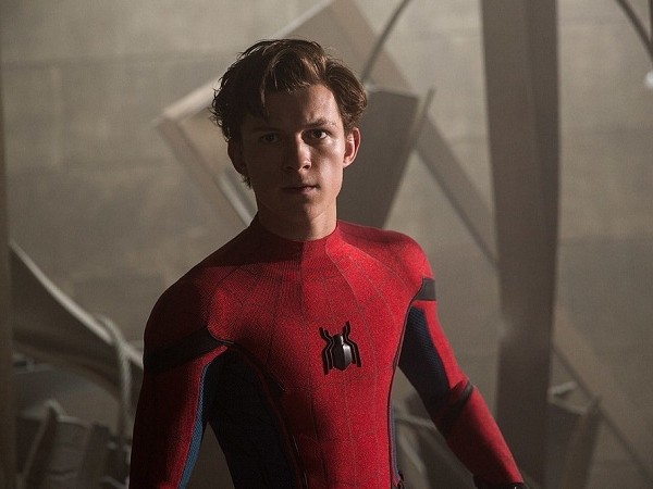 “Spider-man: Far From Home”: Spider-man là siêu anh hùng, nhưng Peter Parker vẫn chỉ là thiếu niên 16 tuổi