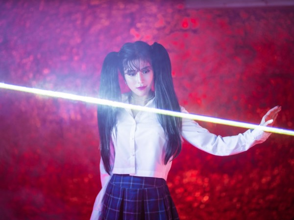 Quán quân The Voice Trần Ngọc Ánh hoá “thủy thủ mặt trăng” trong MV mới