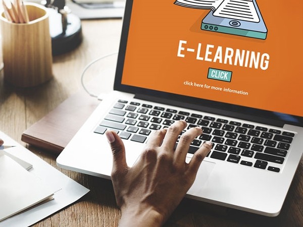 E-learning – Phương thức học tập thú vị dành cho người “lười” đến trường