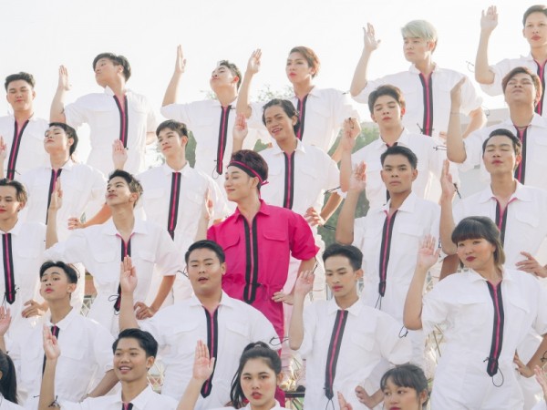 Tất tần tật về Angel Turbo - nhóm nhảy Thái Lan "gây bão" trong MV của Trúc Nhân