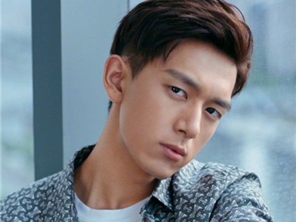 “Gun Thần” Lý Hiện, soái ca và lầy lội hơn cả trên phim “Cá Mực Hầm Mật”