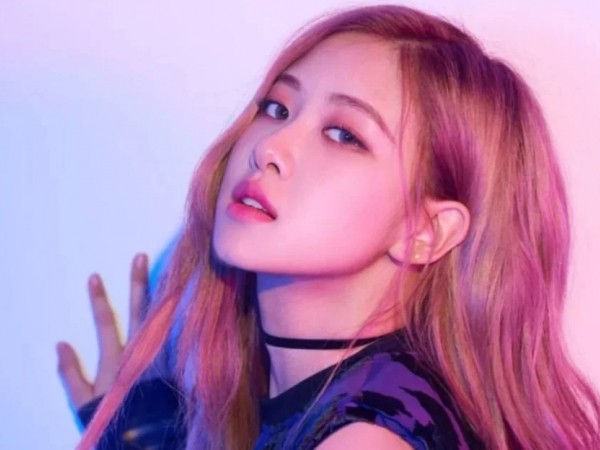 Chắc chắn Rosé chính là cô gái vàng trong làng “cuồng tất cả món ăn Việt Nam”
