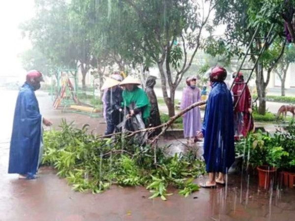Nhiều trường học ở Hà Tĩnh không thể khai giảng vì mưa lũ