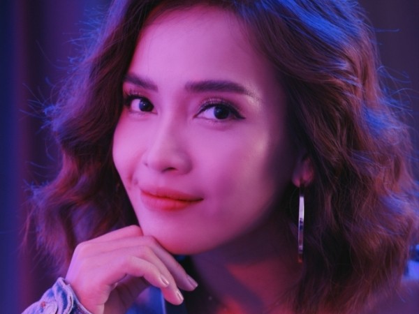 Lên sóng tập 2 "The Ai Phương Show", Ái Phương lại "gây bão" khi Việt hóa bản hit của Vương Phi