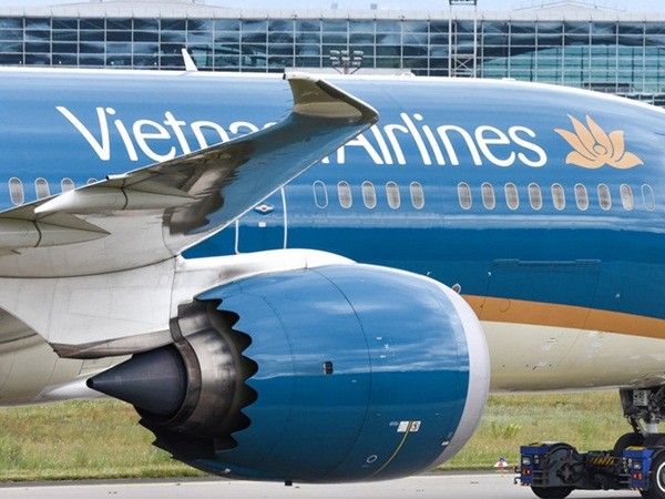 Báo nước ngoài viết gì về cú hạ cánh thót tim của Vietnam Airlines tại Australia