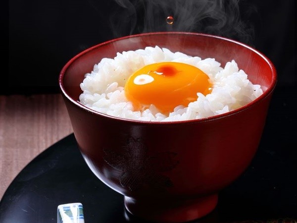 Bí mật giúp người Nhật ăn cơm trứng sống không ngộ độc