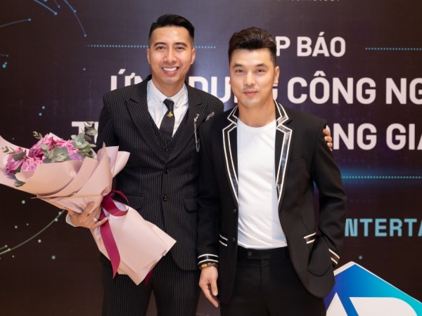 Công nghệ mới giống nhóm BTS mà Only C - Lou Hoàng tiên phong khai thác ở Việt Nam là gì?