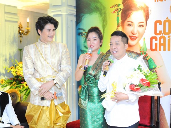 Nghệ sĩ hài Thúy Nga sẵn sàng bán vàng và nhà thực hiện liveshow